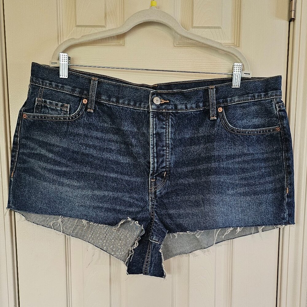 Old Navy O.G. High Rise Cut-Off Shorts w/Stars and Stripes Pockets
